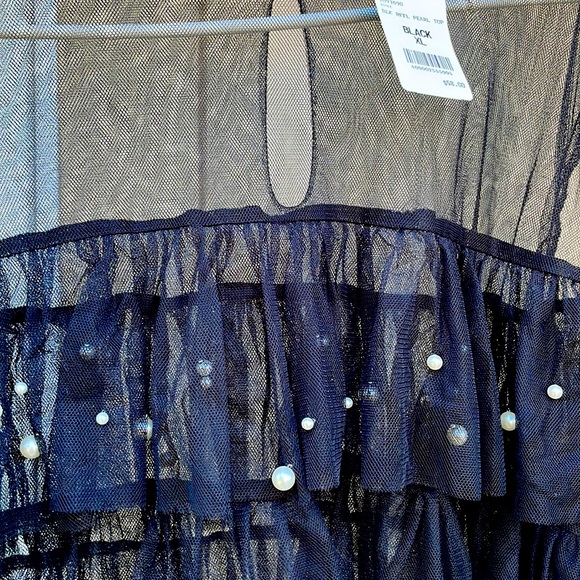 Paradiso Black Mesh Layered /Ruffle Pearl top - Picture 4 of 5